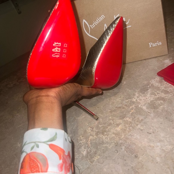 NIB Christian Louboutin So Kate 120 Platine Champagne Gold Calf Metallic Pumps - Picture 6 of 12